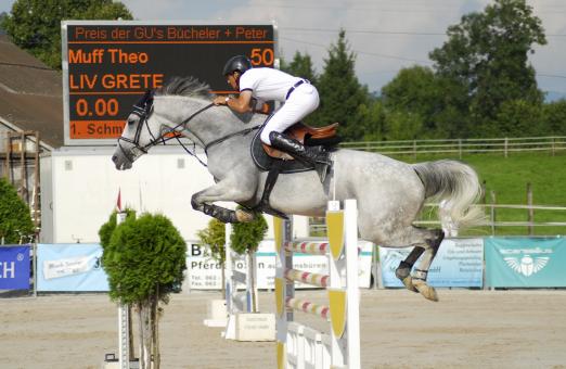 Foto: Theo Muff mit Liv Grete - Fotograf: Tim Heide