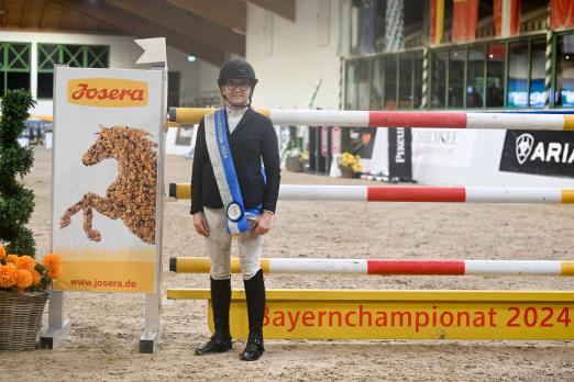 Foto: Bayernchampionesse 2024 Stefanie Paul -Fotograf: Ursula Puschak