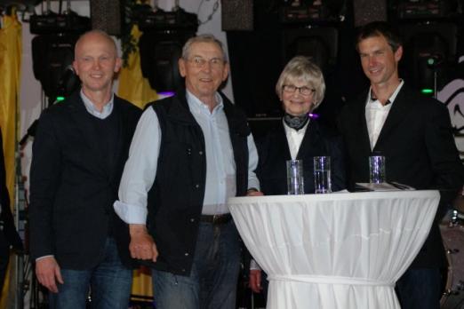 Foto: Kaiser Johannsmann, Hans & Maria Holzeder und Johannes Holzeder - Fotograf: Pferdenews.eu