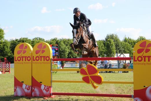 Foto: Carsten-Otto Nagel mit Ultima - Fotograf: Doritt Barth