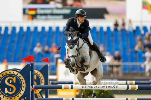 Foto: DSP DUKE DIAMANT mit Daniel Dassler Hagen 2021 - Fotograf: Stefan Lafrentz 