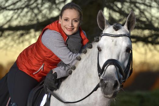 Foto: Isabell Werth mit Ihrem Belantis - Fotograf: Isabell Werth