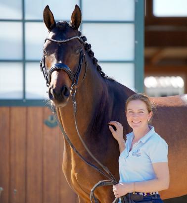 Foto: Der Trakehner Hengst Lancelot Selso und Jasmin Ulonska-Weiss - beide treten am Mittwoch auch in der Bundeschampionats-Qualifikation an - Fotograf: Lina Thiedemann/ Rathmann-Verlag Foto: Der Trakehner Hengst Lancelot Selso und Jasmin Ulonska-Weiss - beide treten am Mittwoch auch in der Bundeschampionats-Qualifikation an - Fotograf: Lina Thiedemann/ Rathmann-Verlag