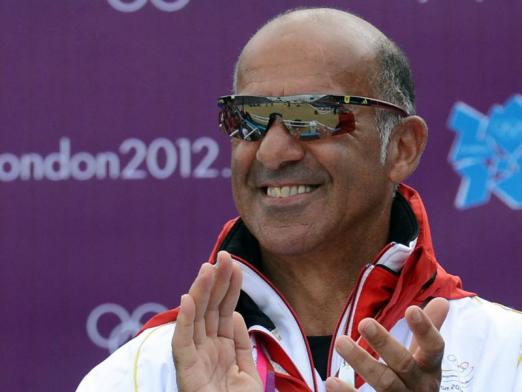 Foto: Jonny Hilberath betreibt hauptberuflich einen Ausbildungsstall im niedersächsischen Scheeßel. - Fotograf: Jochen Luebke - dpa