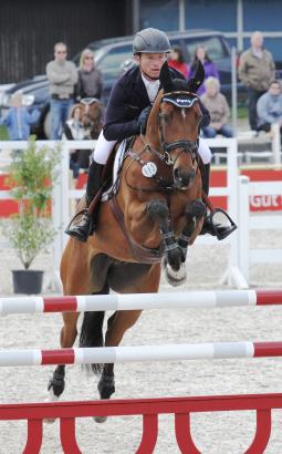 Foto: Michael Jung mit Sam in Marbach - Fotograf: Silke Busse