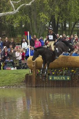 Foto: Andrew Nicholson auf Quimbo .- Fotograf: Rolex Kentucky Three-Day Event