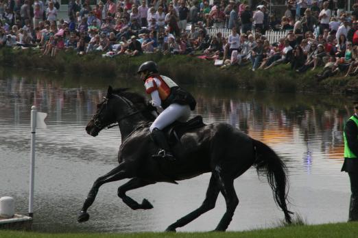 Foto: Impression von Ingrid Klimkes Start in Badminton 2011 - Fotograf: Barth