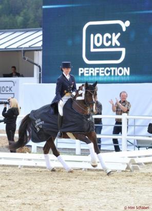 Foto: Karin Kosak (St) mit Lucy’s Day - Fotograf: Nini Schäbel