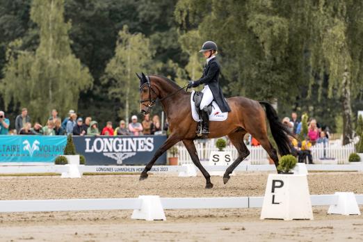 Foto: Julia Krajewski/Nickel - Fotografin: TGL/Annette Dölger