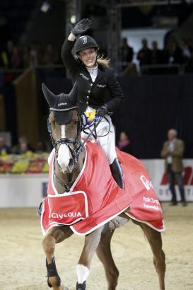Foto: Janne Meyer mit Grace - Fotograf: Jürgen Stroscher