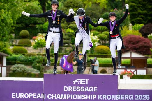 Foto: U25 Einzelmedaillen gehen an : Anna Schölermann (GER) vor Moritz Treffinger (GER) vor Sara Aagaard Hyrm (DEN) - Fotograf: Łukasz Kowalski 