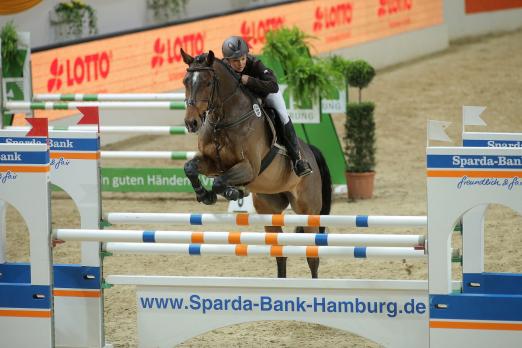 Foto: Lena Marie Saure und Luca - Fotograf: Stefan Lafrentz 
