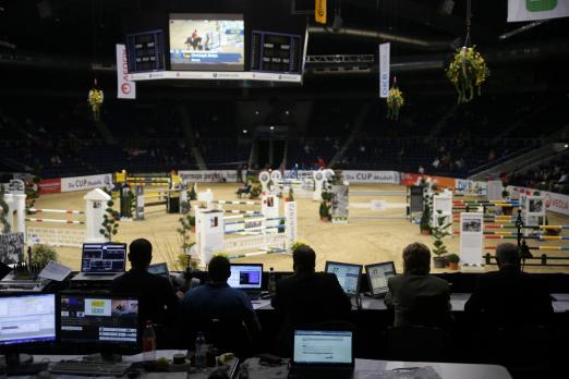 Foto: Professionelle Strukturen, moderne Technologie und familiärer Charakter - die Löwen Classics in Braunschweig - Fotograf: tbs-Sportmarketing