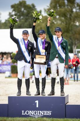 Foto: Die Einzelmedaillengewinner Klimke, Jung und Daniel - Fotograf: Adrian Fohl