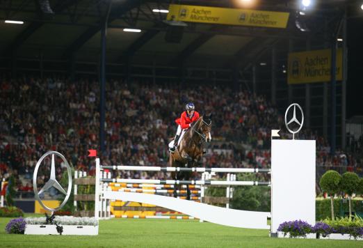 Foto: Mercedes-Benz Nationenpreis beim CHIO Aachen - Fotograf: CHIO Aachen/ Strauch