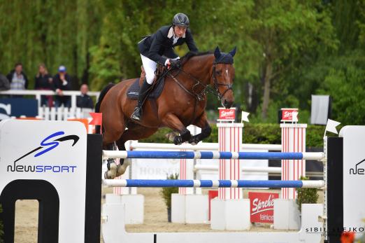 Foto: Martin Fuchs und Uzo van het Hobos Z siegen in der Gold Tour - Fotograf: sIBIL sLEJKO