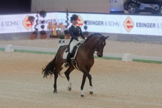Foto: Österreichs Dressurqueen Vici Max-Theurer ehrte Graz mit Platz zwei im CDI4* Grand Prix. - Fotograf: Michael Graf