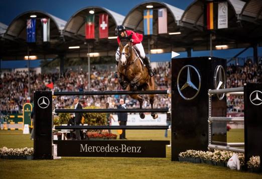 Das Foto zeigt eine Szene aus dem Mercedes-Benz Nationenpreis beim CHIO Aachen 2023. - Fotograf: CHIO Aachen/Franziska Sack