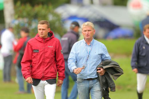 Foto: Niklas Krieg zusammen mit seinem Vater und Trainer Andreas Krieg - Fotograf: sportfotos-lafrentz.de