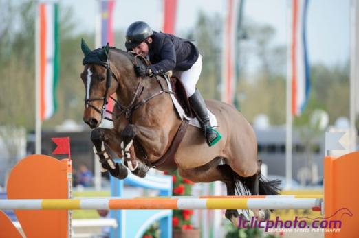 Foto: Ein herrlicher Ritt zu einem ebensolchen Sieg in der Coreth Diamond Tour: Cian O'Connor (IRL) und Unique - Fotograf: Tomas Holcbecher & Hervé Bonnaud