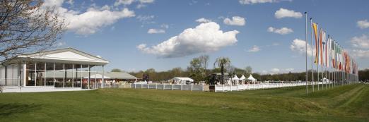 Foto: Der Pferdesportpark Magna Racino bietet bei der Magna Racino Spring Tour neben den Sand- erstmals auch Rasenplätze an - Fotograf: Manfred Leitgeb