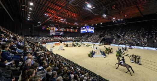 Foto: Im April 2025 werden in Basel in der St. Jakobshalle die Weltcupfinals in den Disziplinen Springreiten, Dressur und Voltige ausgetragen. - Fotograf: © CHI Classics Basel/Katja Stuppia