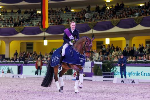 Foto: Rekordhalter im Louisdor-Preis: 2022 Fendi unter Sönke Rothenberger mit 79,90 Prozent - Fotograf: sportfotos-lafrentz.de