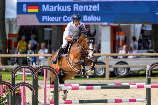 Foto: Erste Sieger: Markus Renzel und Pikeur Cole´s Balou Fotograf: Equitaris