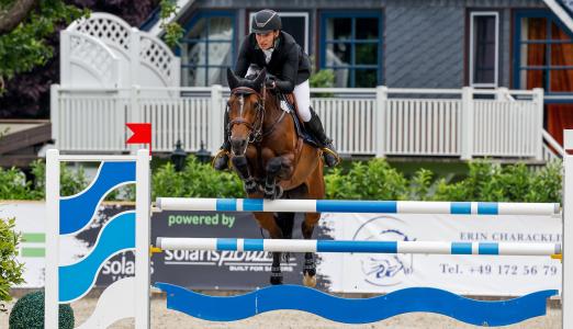 Foto: Mit Casalia R in Ehlersdorf erneut auf dem Siegerszug - Robin Naeve - Fotograf: Christian Beeck