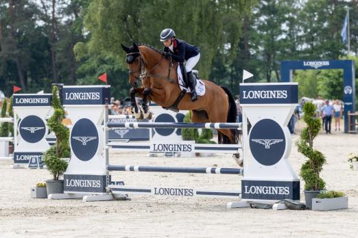Foto: Ros Canter und Izilot DHI - Fotograf: TGL / Carlotta Ix