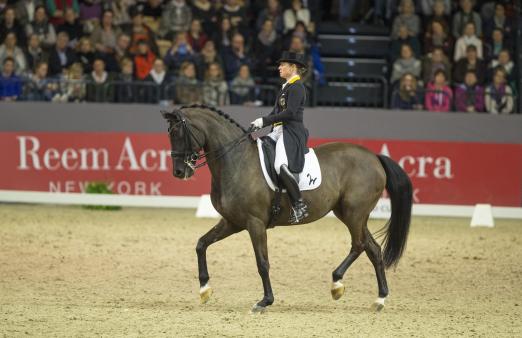 Foto: Isabell Werth mit Weihegold - Fotograf: Lafrentz