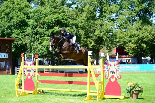 Foto: Julia Schönhuber (Trostberg) mit Cortez - Fotograf: Feldhaus