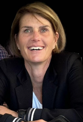 Foto: Monika Elmer, Schweiz Richterin FEI Disziplin Springen - Fotograf: R-Haltenswert