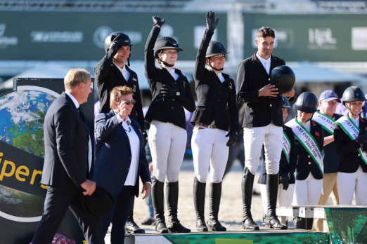 Foto: Deutschland wird Zweiter im Nationenpreisfinale der Vielseitigkeitsreiter in Boekelo, der Einzelsieg geht an Julia Krajewski und Ero de Cantraie - Fotograf: (c) Lutz Kaiser Foto: Deutschland wird Zweiter im Nationenpreisfinale der Vielseitigkeitsreiter in Boekelo, der Einzelsieg geht an Julia Krajewski und Ero de Cantraie - Fotograf: (c) Lutz Kaiser