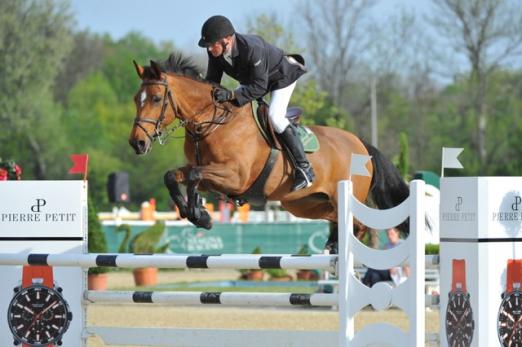 Foto: Keith Shore (GBR) und seine Zegranne Z siegten im Silver Tour Auftakt - Fotograf: Herve Bonnaud