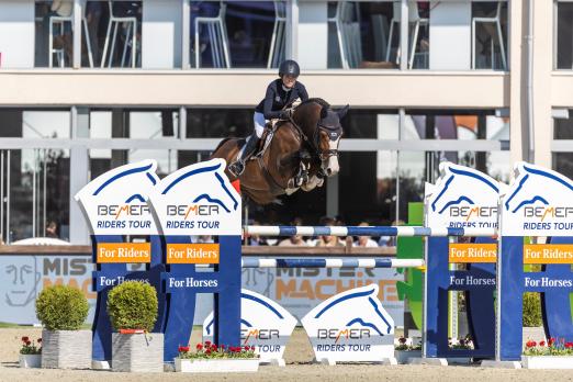 Foto: Die BEMER Riders Tour beginnt mit der ersten Station in Hagen aTW, Horses & Dreams - Fotograf: Sportfotos-Lafrentz.de