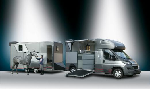 Foto: Stablehopper light mit Anhänger - Fotograf: MSG