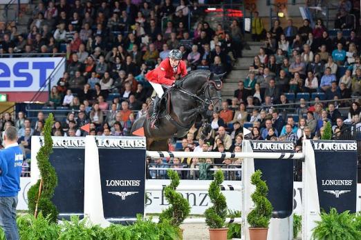 Foto: Germany’s Hans-Dieter Dreher and Embassy ll won the fourth leg of the Longines FEI World Cup™ Jumping Western European League series at Stuttgart, Germany today. Fotograf: FEI/Karl-Heinz Frieler