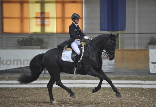 Foto: Gestern Dritte und heute siegreich: Joline Thüning entzückte in Stadl-Paura - Fotograf: Fotoagentur-Dill