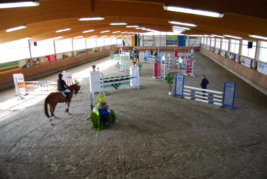 Foto: die Dettinger Turnierhalle - Fotograf: RSG Dettinger Alb 