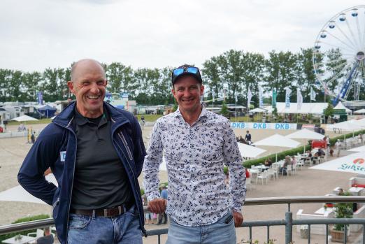 Foto: Die Sportchefs von Hohen Wieschendorf: Holger Wulschner und Christoph Lanske - Fotograf: spring-reiter.de