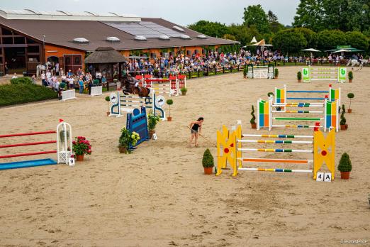 Foto: Vier Turnierveranstaltungen umfasst die "Sunshine-Tour des Nordens" in Ehlersdorf auf der Anlage Jörg Naeve - Fotograf: Ch. Beeck