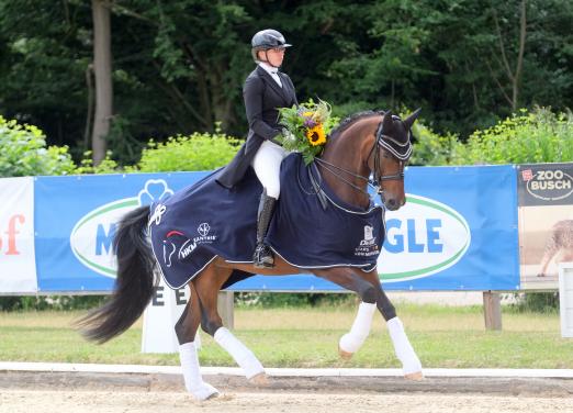 Foto: Sabrina Geßmann mit S Rockyna - Fotograf: Hartwig