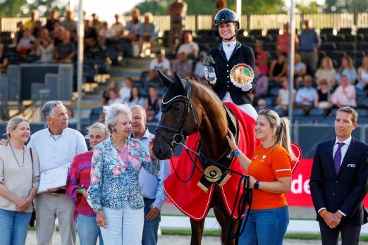 Foto: Red Viper und Dinja van Liere - Fotograf: Sportfoto Lafrentz