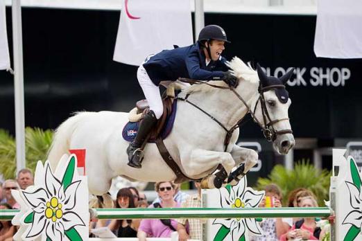 Foto: So sehen Sieger aus! Maikel van der Vleuten (NED) und VDL Groep Sapphire B. - Fotograf: Michael Rzepa