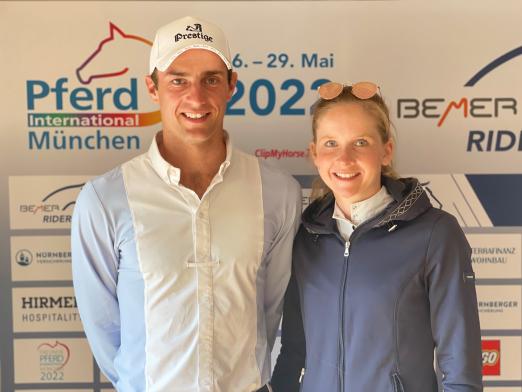 Foto: Richard Vogel und Sophie Hinners setzten auf Teamwork - auch in der BEMER Riders Tour in München - Fotograf: Raabe