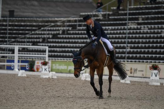 Foto: Entspannt lobt Michael Jung seinen Highlighter - Fotograf: equistock.de/Waldenmaier