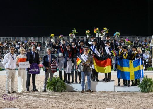 Foto: Germany, the U.S. and Sweden atop the Stillpoint Farm FEI Nations Cup podium with Tuny Page of Stillpoint Farm, Soenke Lauterbauch, CEO of the German Federation, and Cesar Hirsch, Chairman of the Pan American Equestrian Confederation. - Fotograf: © SusanJStickle.com
