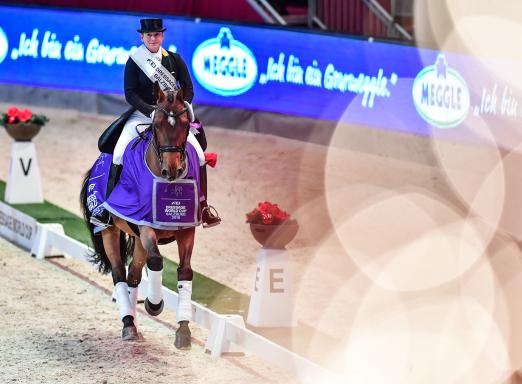 Foto: Zum Auftakt der 15. Jubiläums- Ausgabe der Neuro Socks Amadeus Horse Indoors gibt es traditionell eine Pressekonferenz mit hochkarätigen Größen aus Sport und Politik. Mit dabei: die zweimalige Weltcupsiegerin von Salzburg (2016 & 2019) und Nummer 1 des Dressursports Isabell Werth (GER) - Fotograf: © Daniel Kaiser