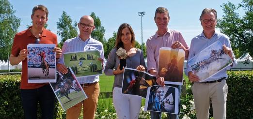 Foto: Die Jury (v.l.): Henrik von Eckermann, Andreas Müller, Janika Sprunger, Eric Knoll und Frank Kemperman - Fotograf: Foto: CHIO Aachen